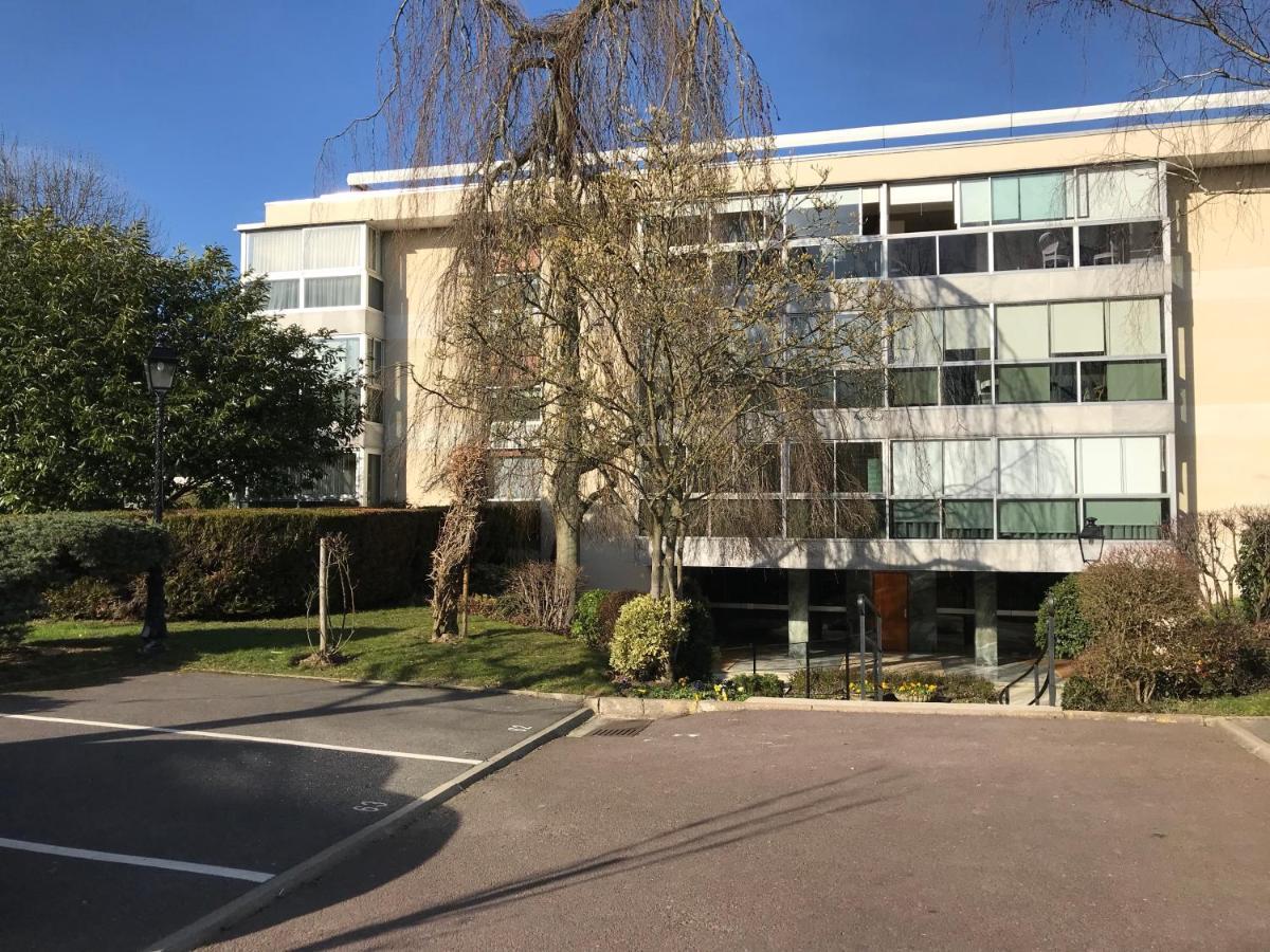 Le Petit Roi - Standingplace Le Chesnay (Yvelines) Exterior foto
